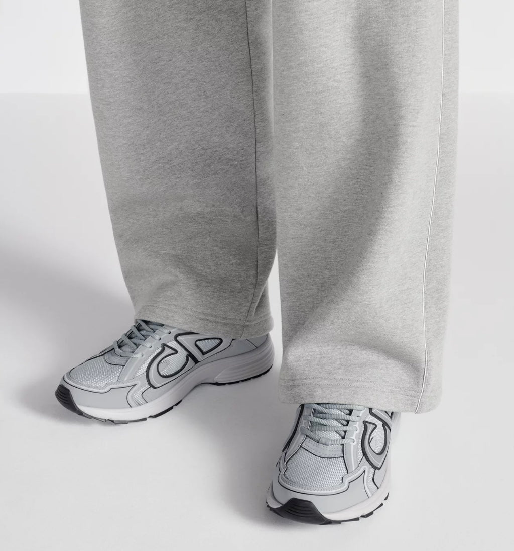 B30 Sneaker