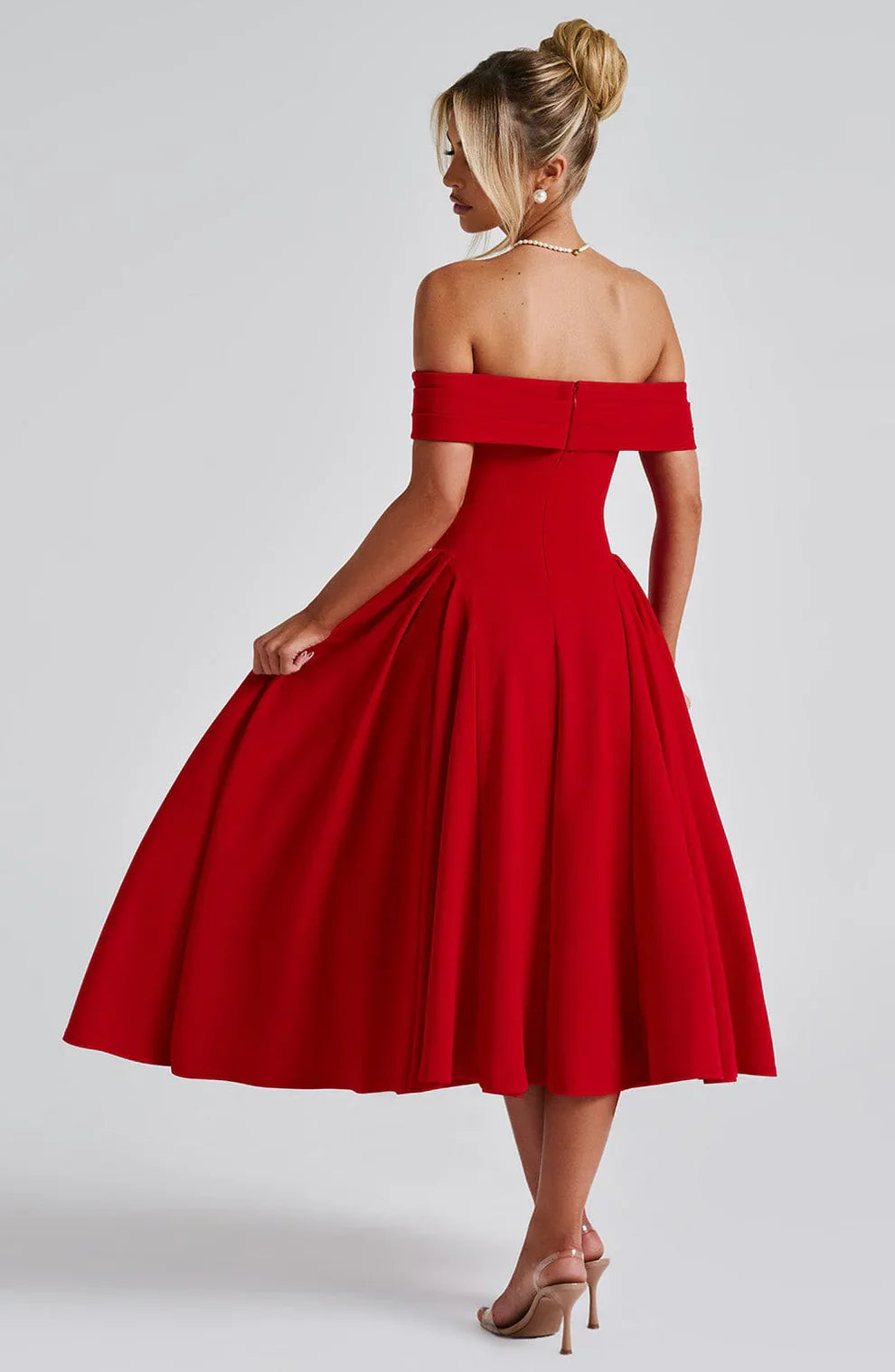 Loura Elegant Mini Dress