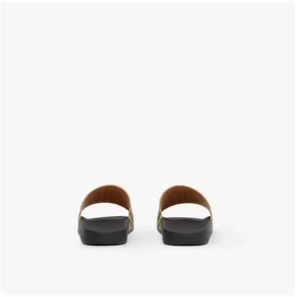 LOURA SUMMER SLIPPERS