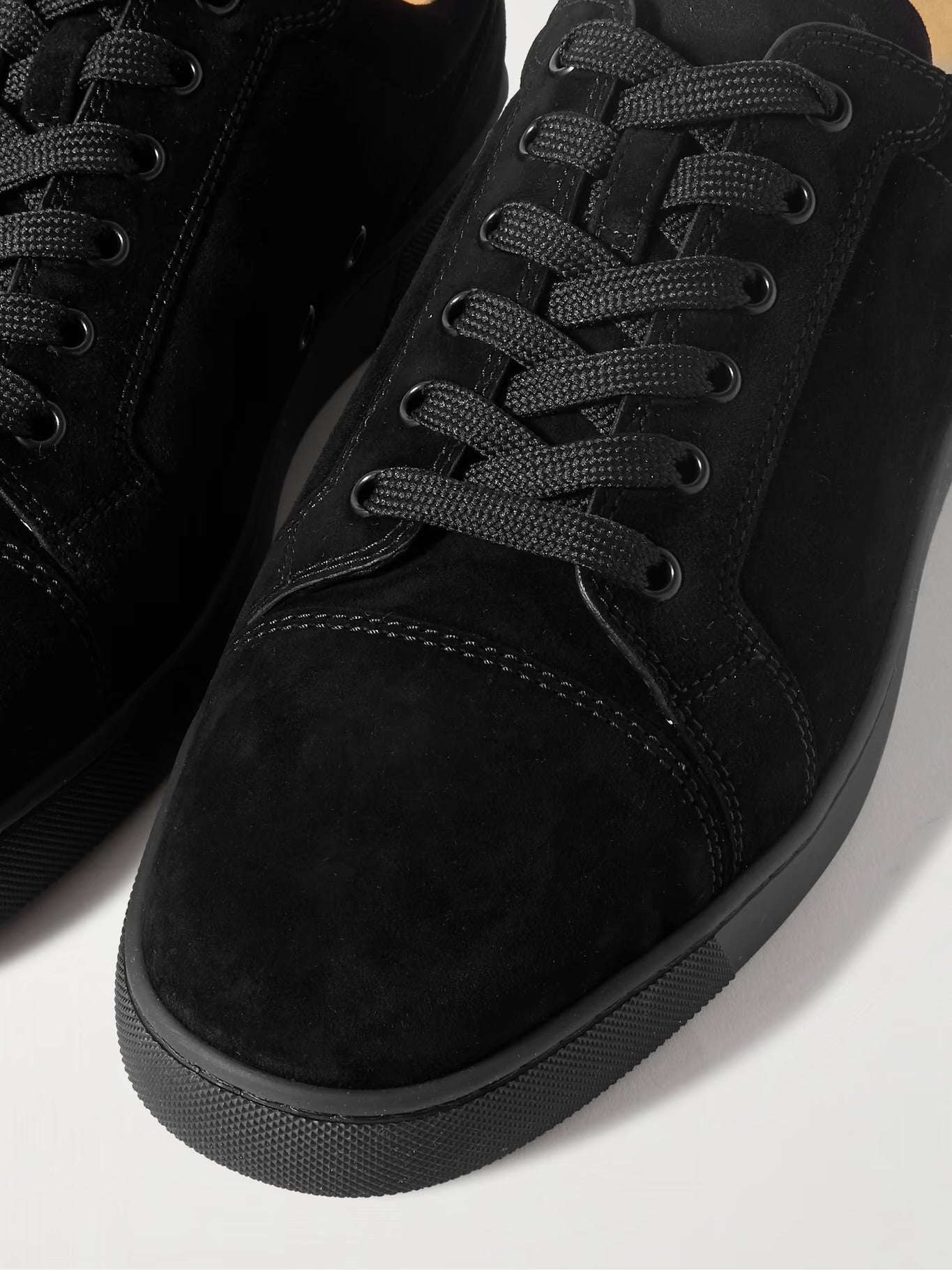 LB-All-Black-Sneaker