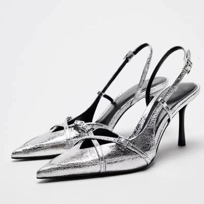 Slingback mit Lackleder- Effekt