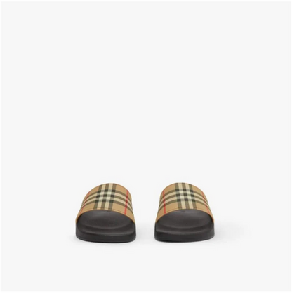 LOURA SUMMER SLIPPERS
