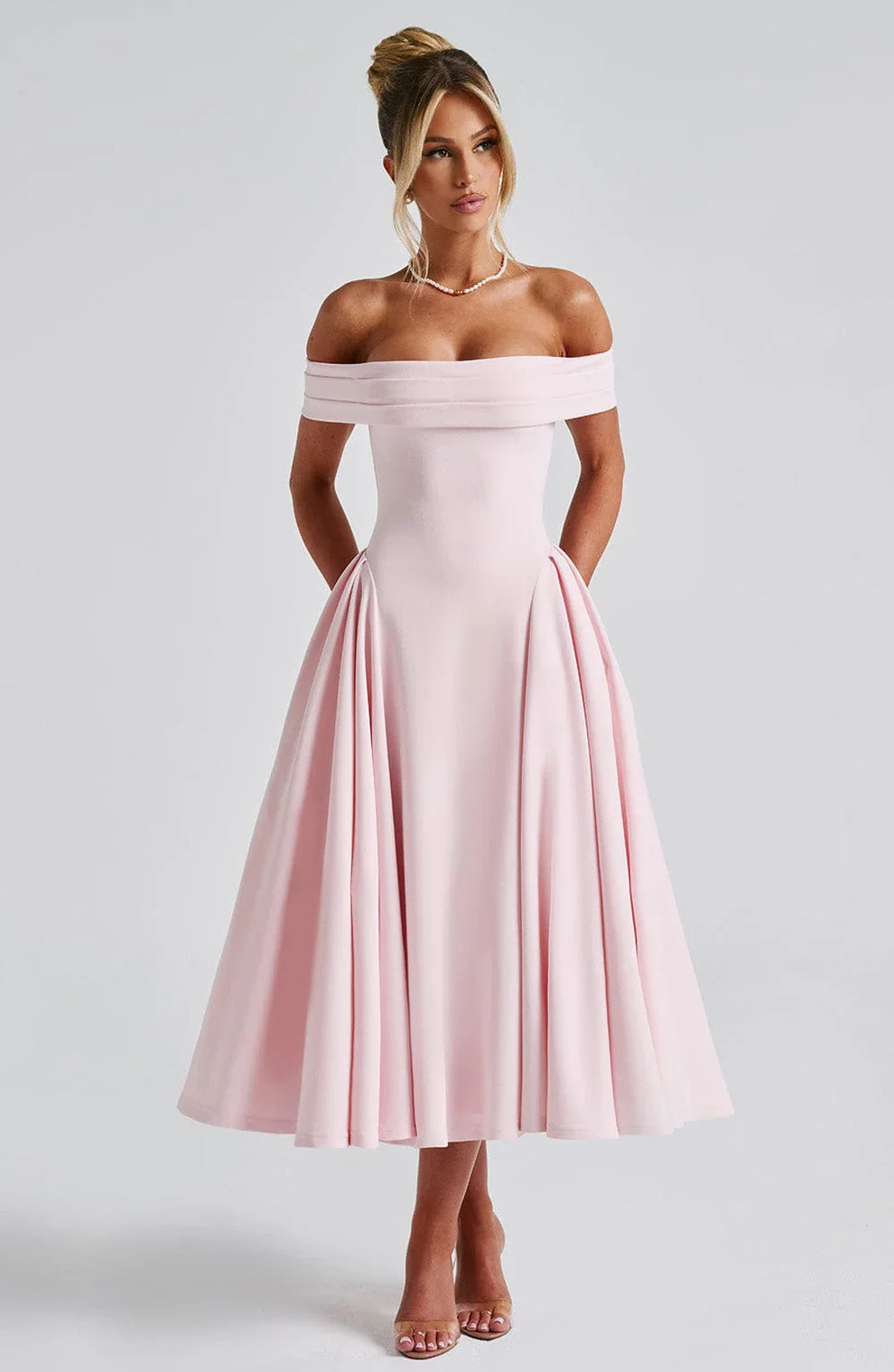 Loura Elegant Mini Dress